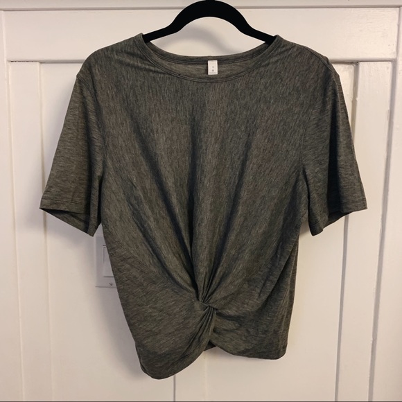 lululemon twist front top